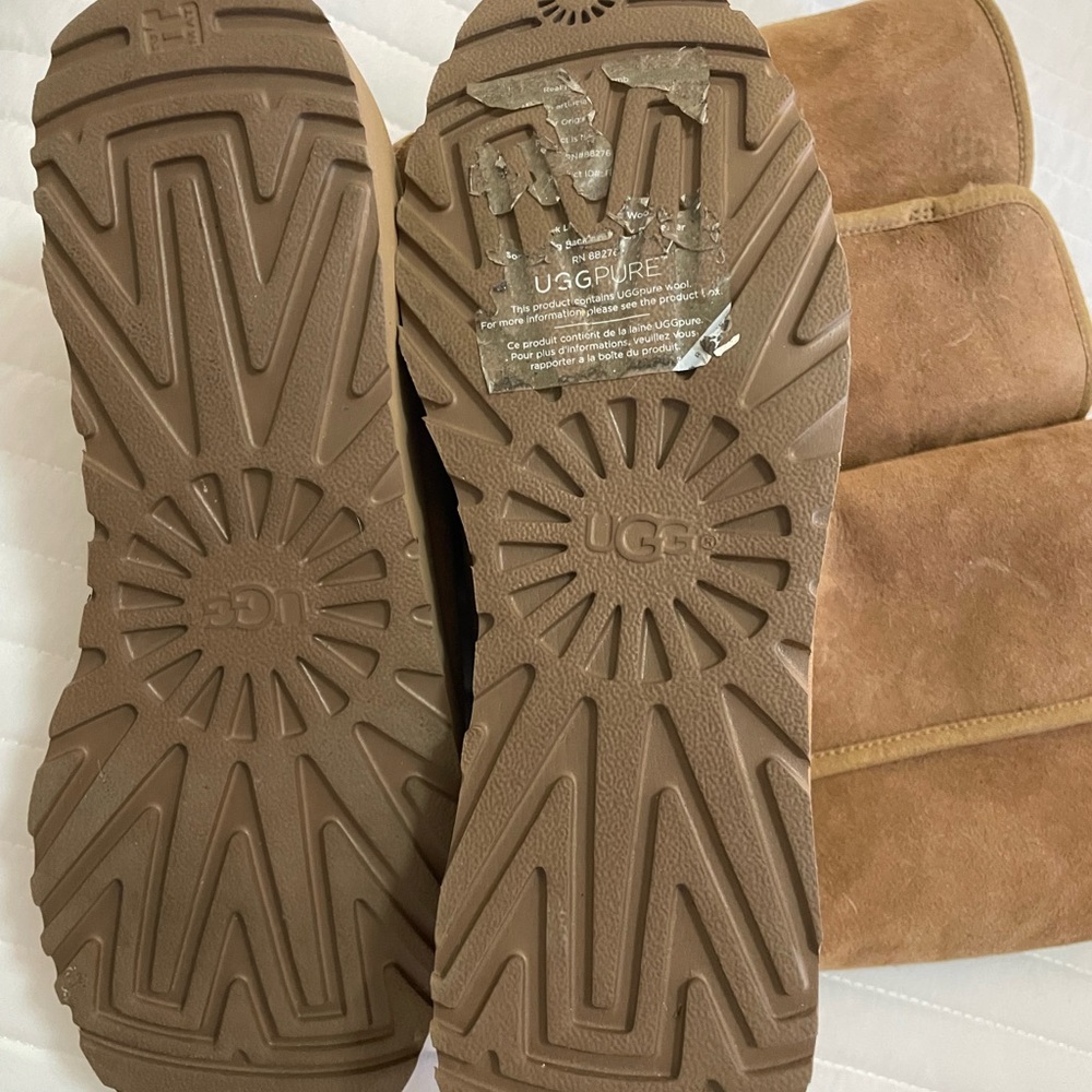 UGG Women's Brown Winter Boots - Picture 2 of 3